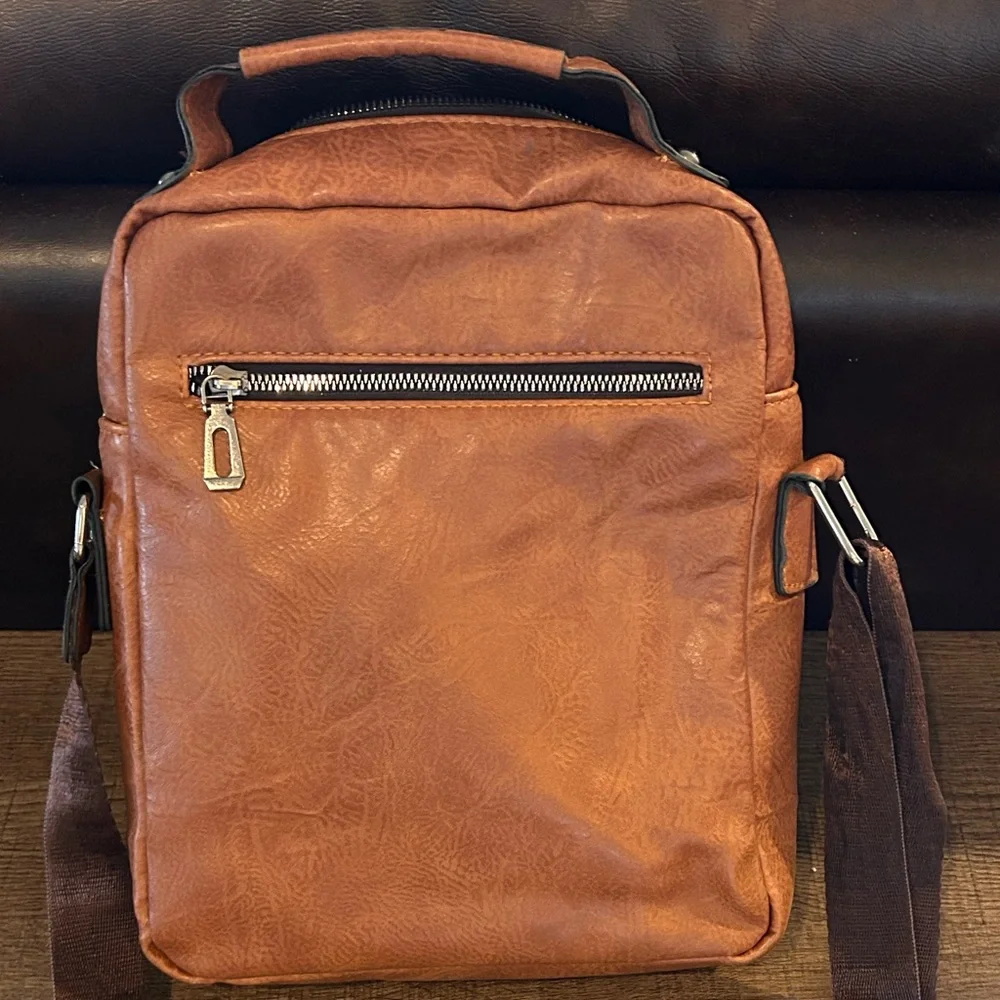 Weixier Vegan Leather Unisex Crossbody Shoulder Bag